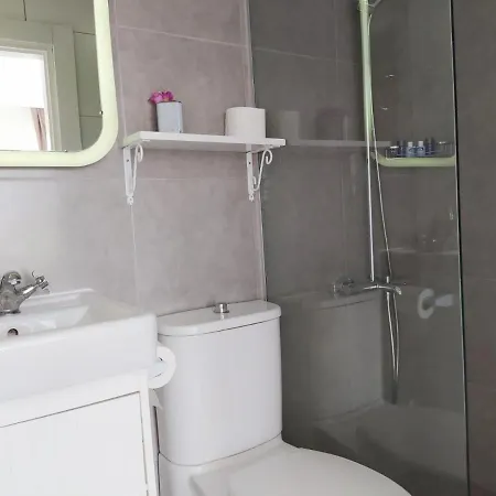 Porto Fenari Hotell