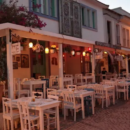Porto Fenari Alaçatı